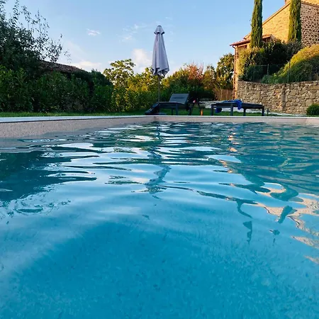 Angela - Ranza 55 Piscina Privata In Umbria * Lugnano